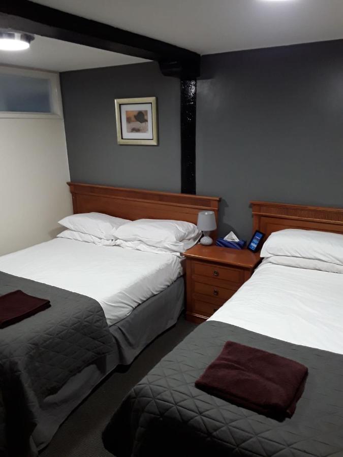 The Coach House At The Bull Inn Milton Keynes Eksteriør bilde