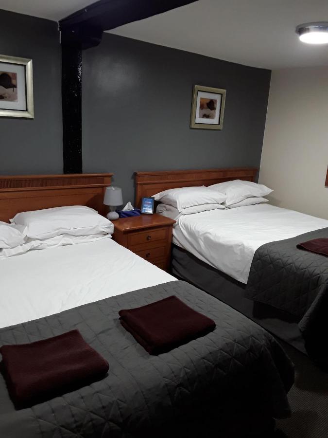 The Coach House At The Bull Inn Milton Keynes Eksteriør bilde